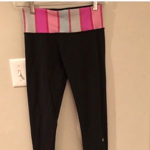 Black lululemon leggings